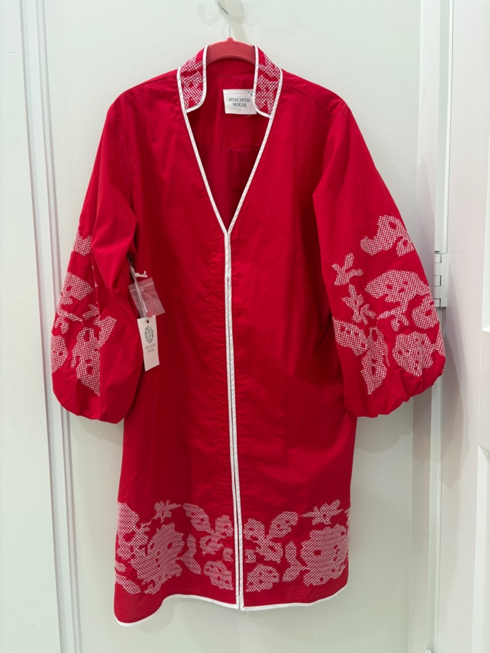 HYACINTH HOUSE Red & White Embroidery Mini Arem Caftan - Picture 11 of 12